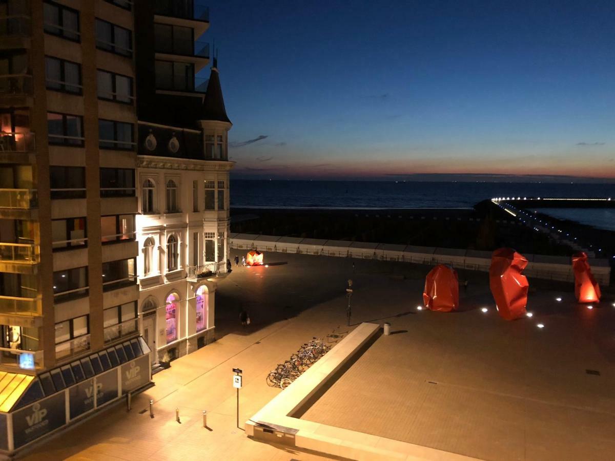 Panoramic View On Beach, Ships, Sea - Place To Be Ostende Exterior foto